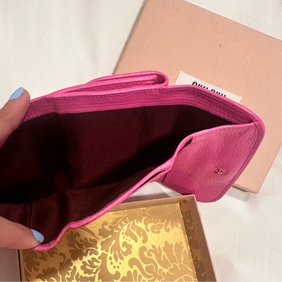 Miu Miu Pink Wallet - Picture 3 of 4